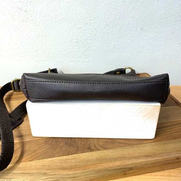 The Sak Brown Pebbled Leather Crossbody Bag Zip Top Adjustable Strap Minimalist - Picture 11 of 15